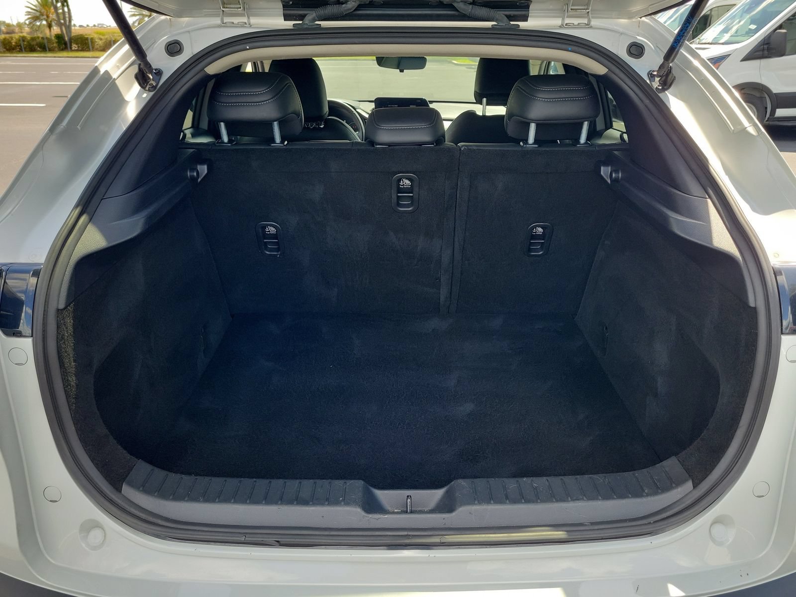 Used 2024 MAZDA CX-30 AWD 2.5 S w/ Select Sport Pkg image 8