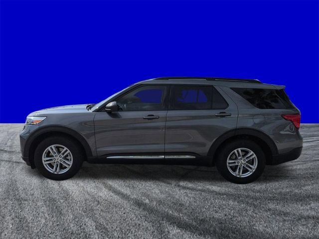 Certified 2023 Ford Explorer XLT image 2