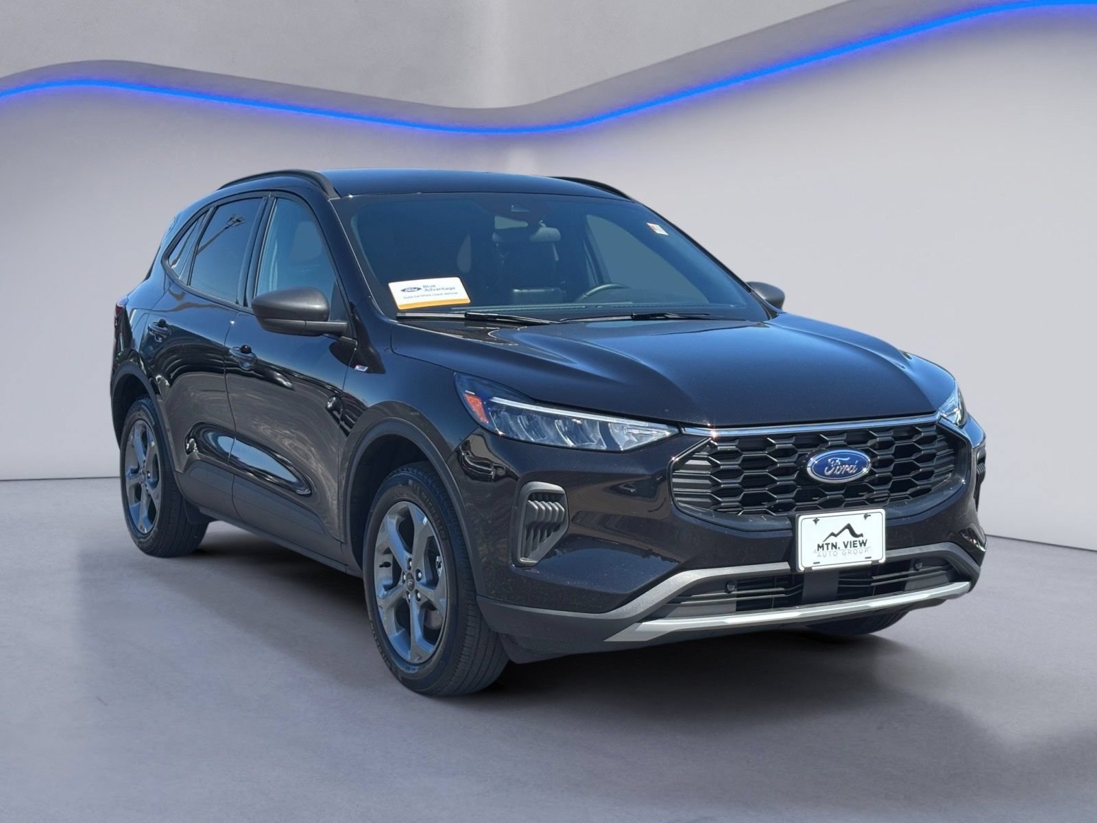 Certified 2025 Ford Escape ST-Line AWD/4WD image 5