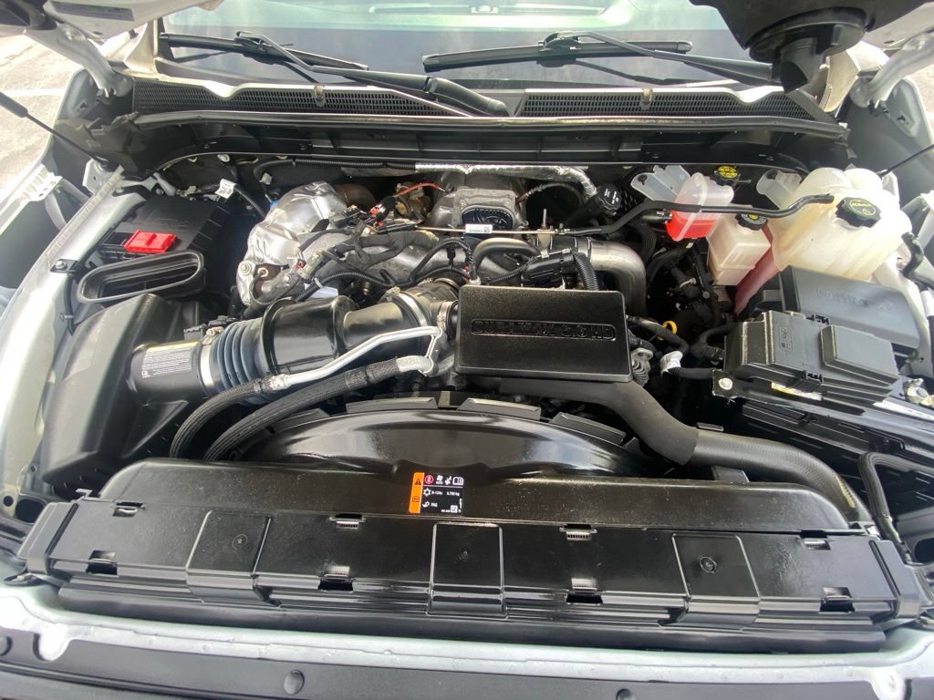 Used 2024 GMC Sierra 2500 Denali Ultimate AWD/4WD image 30