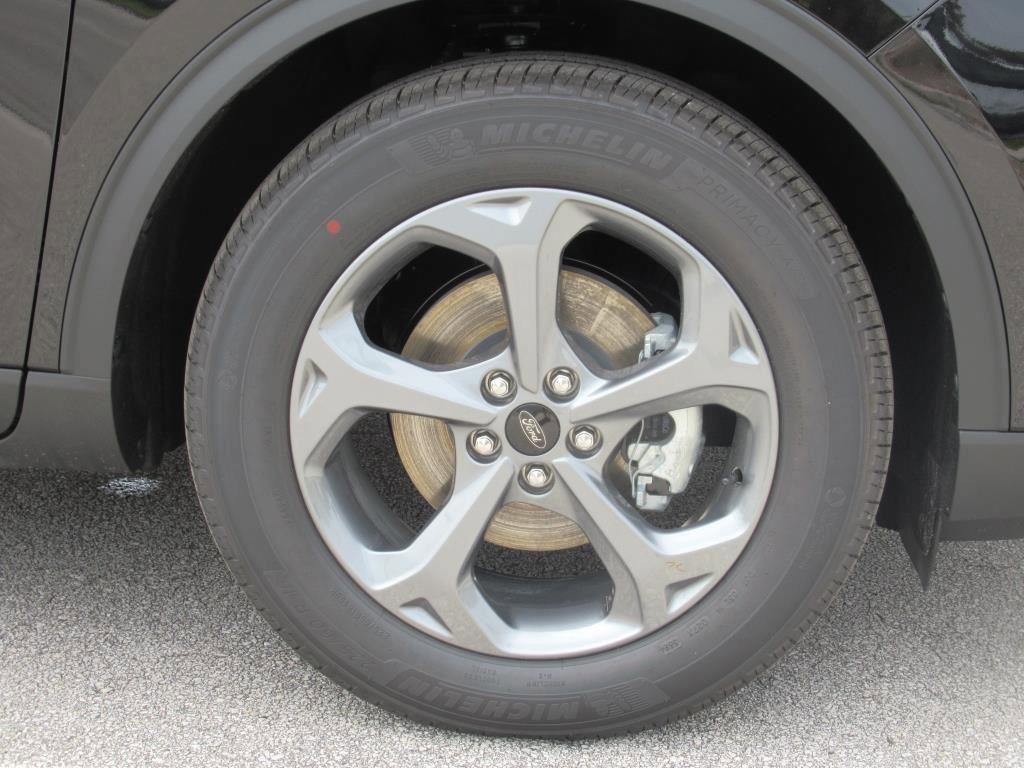 Certified 2025 Ford Escape ST-Line w/ Tech Pack #1 image 7