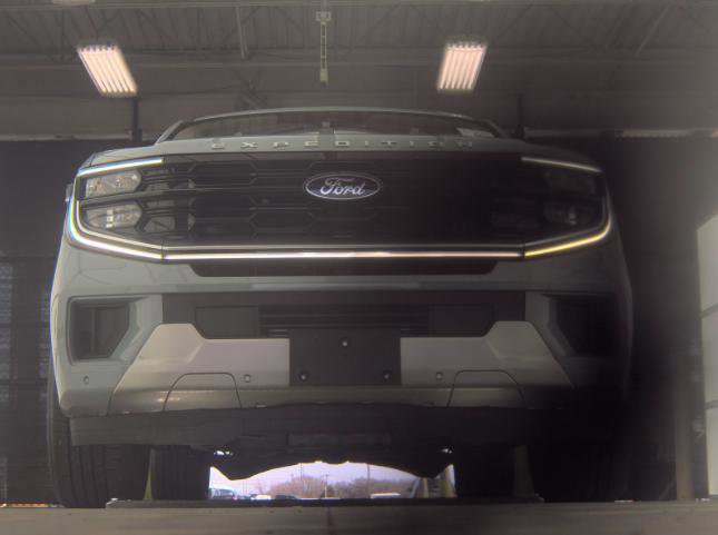 Certified 2025 Ford Expedition Platinum image 14