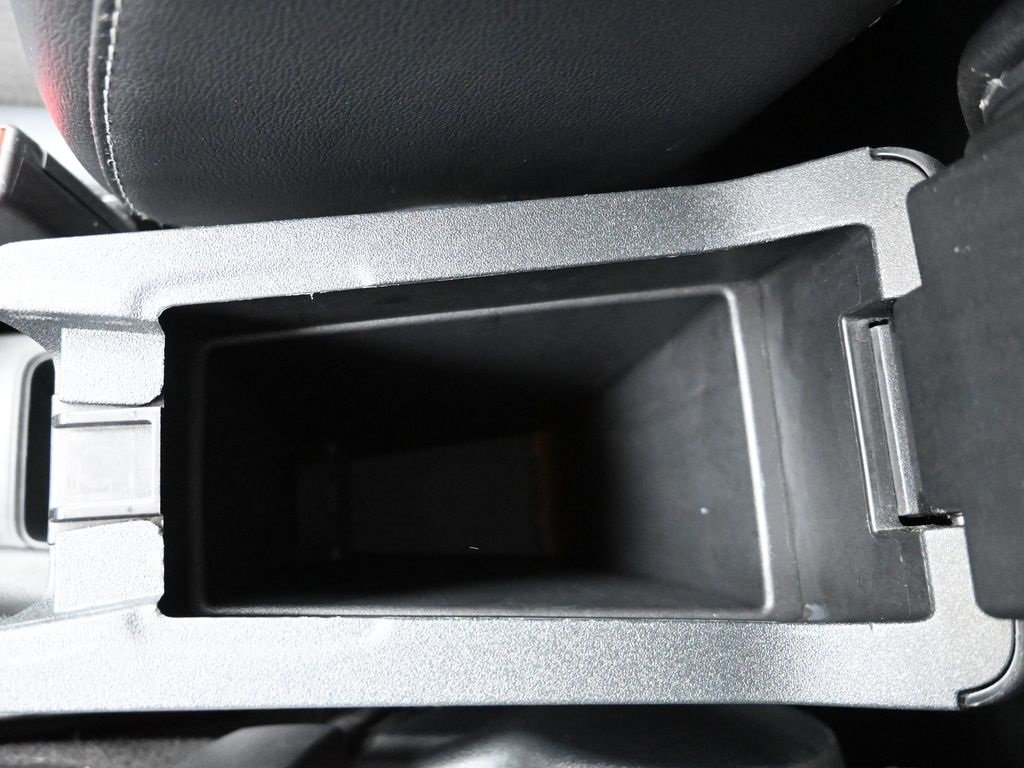 Certified 2021 Ford EcoSport SES image 19