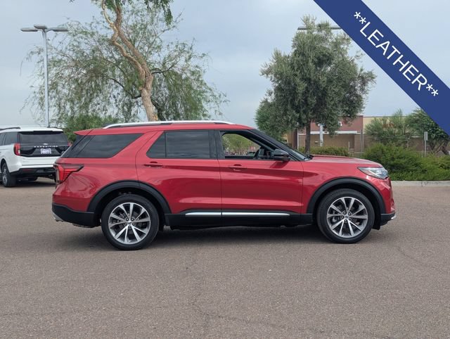 Certified 2025 Ford Explorer Platinum w/ Ultimate Package AWD/4WD image 8