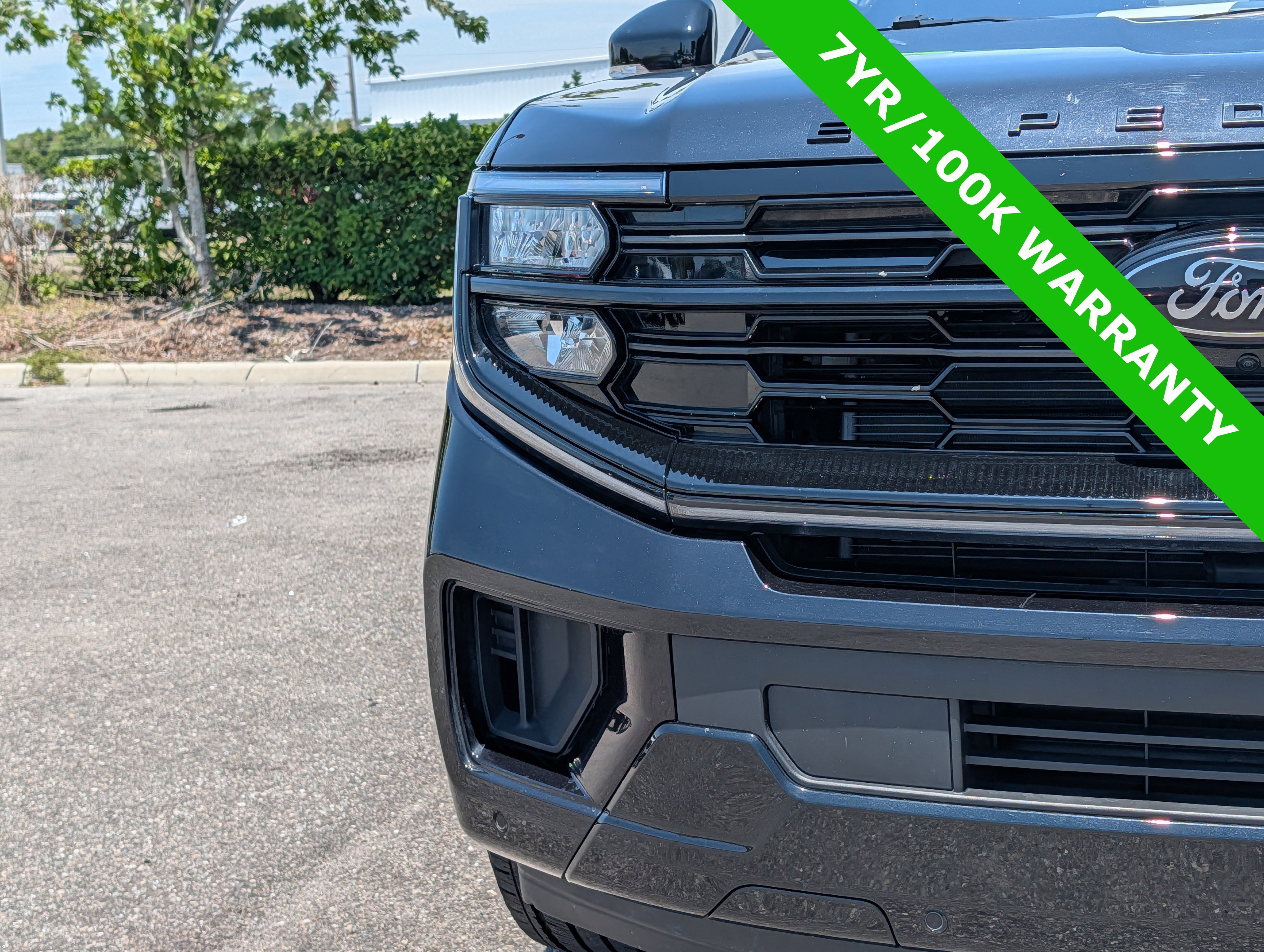 Certified 2025 Ford Expedition Max Platinum w/ Stealth Appearance Package AWD/4WD image 9