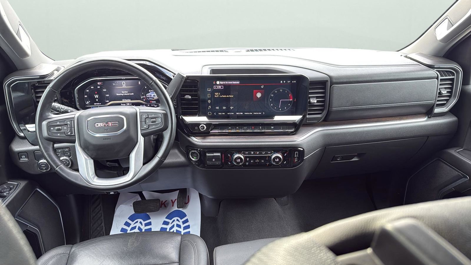 Used 2025 GMC Sierra 1500 SLT image 22