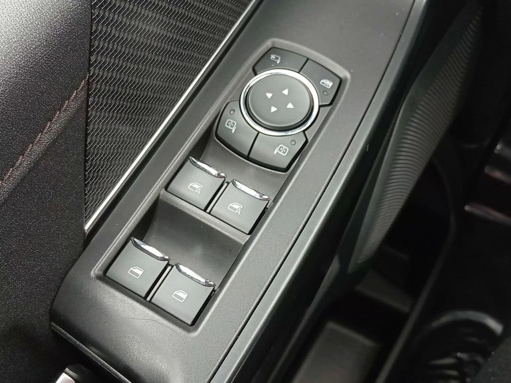 Certified 2022 Ford F150 Raptor w/ Raptor 37 Performance Package image 18