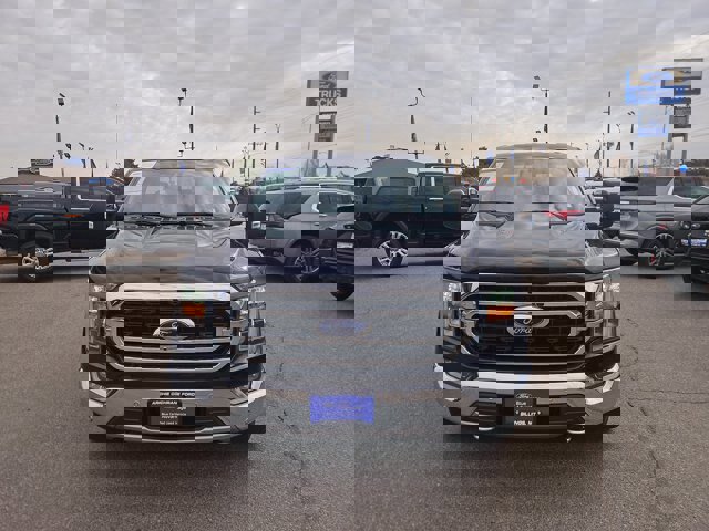 Certified 2021 Ford F150 XLT w/ Equipment Group 302A High image 7