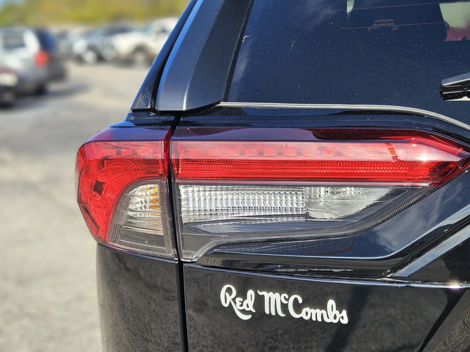 Used 2025 Toyota RAV4 XLE image 10