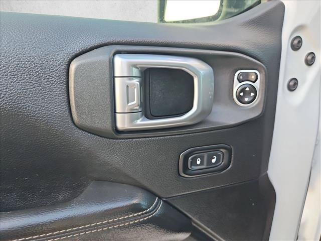 Used 2020 Jeep Gladiator Overland AWD/4WD image 20