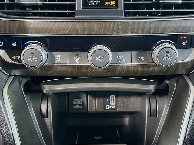 Used 2020 Honda Accord Touring image 23