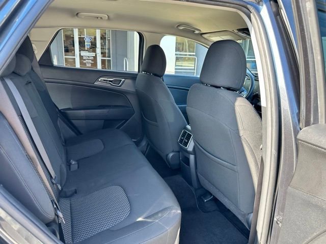 Used 2023 Kia Sportage LX image 54