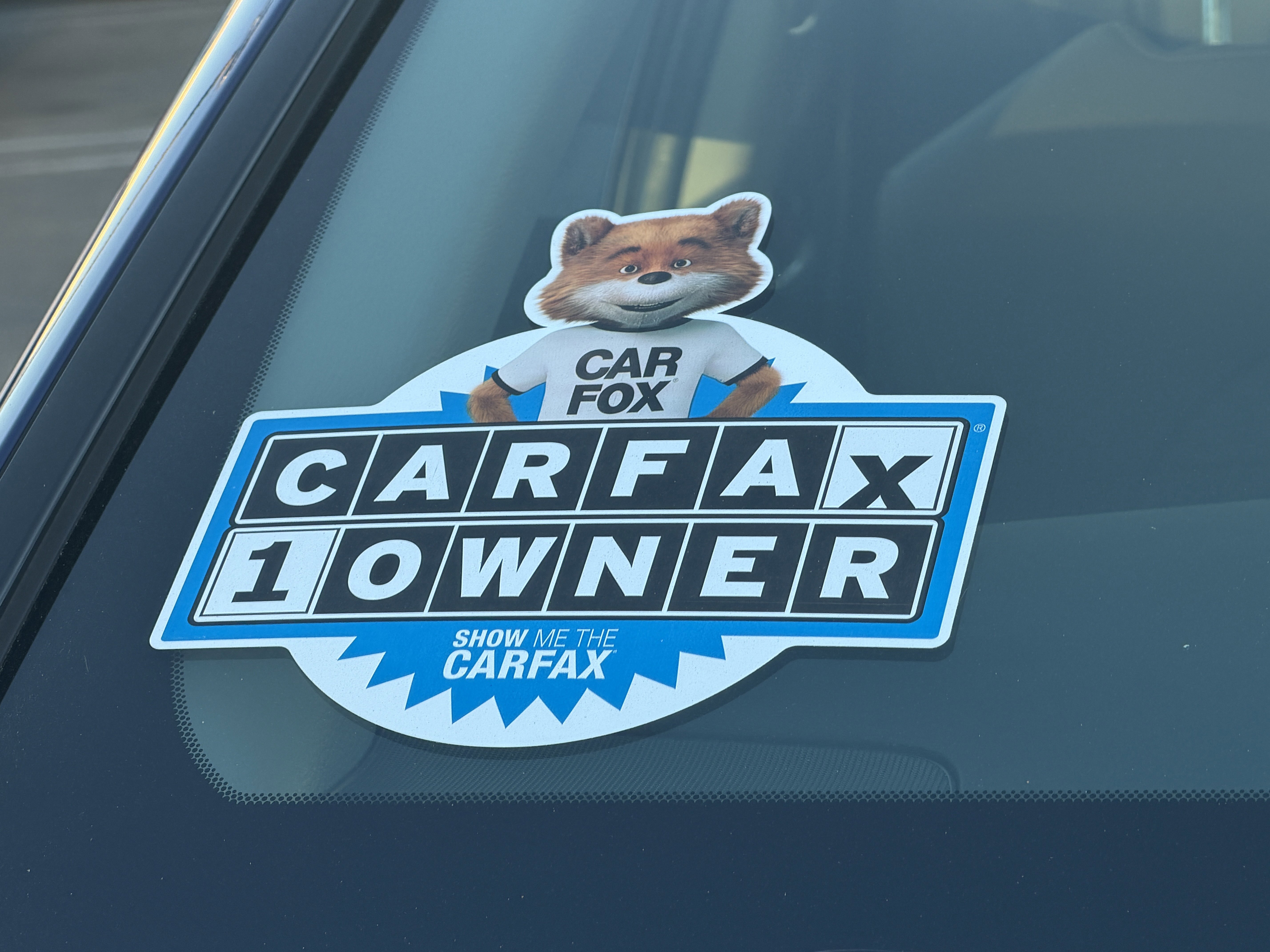 Used 2023 Toyota Camry LE image 10