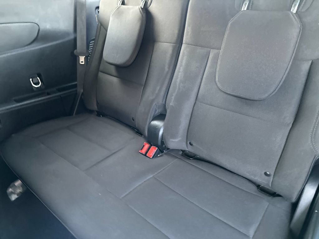 Certified 2024 Ford Explorer XLT RWD image 14