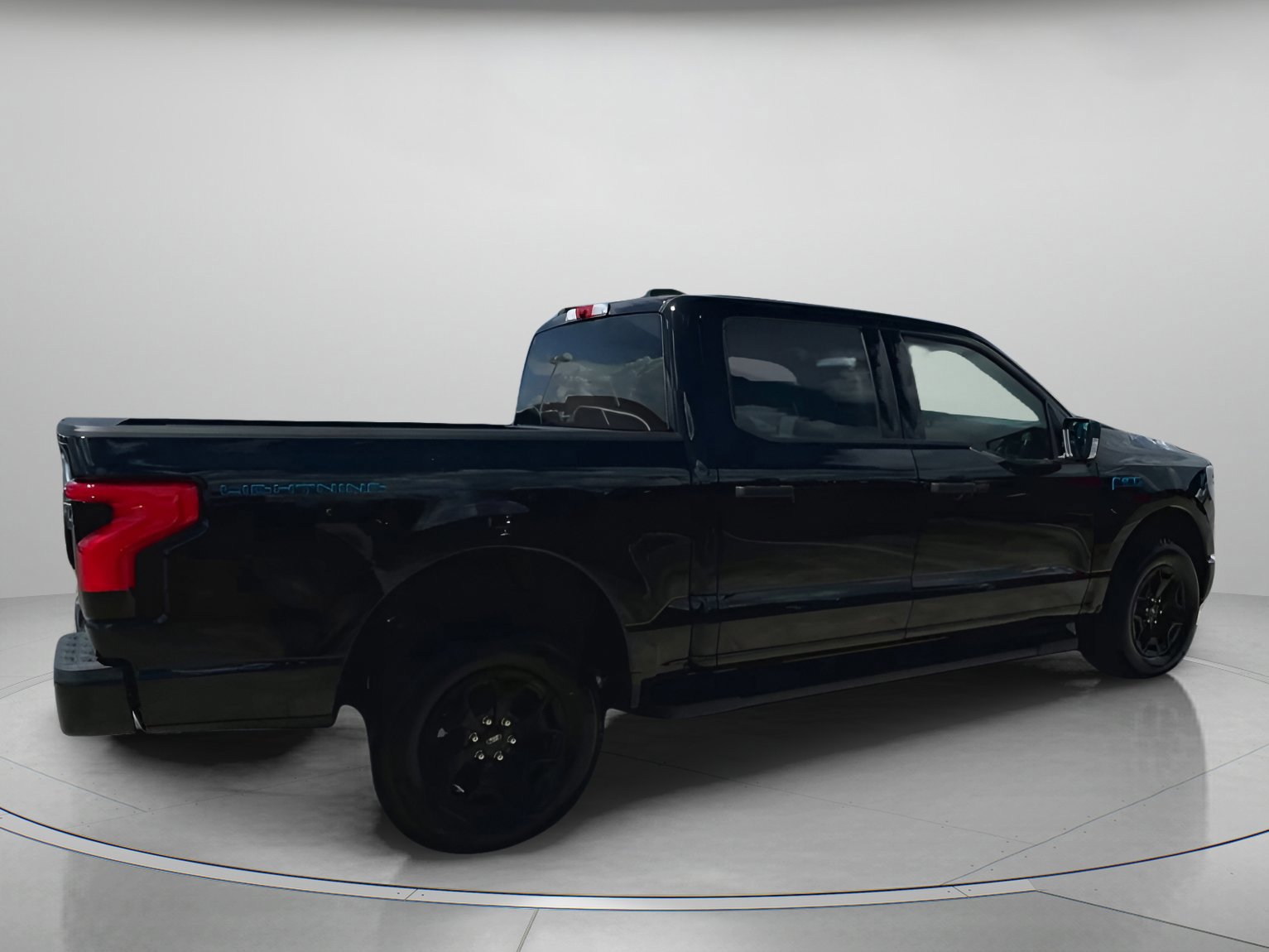Certified 2025 Ford F150 Lightning XLT image 20