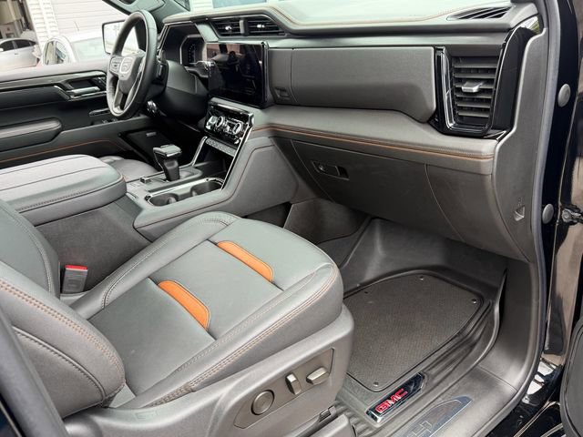 Used 2023 GMC Sierra 1500 AT4 w/ AT4 Premium Package AWD/4WD image 16