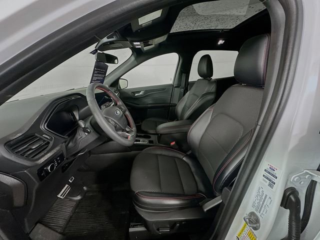 Certified 2023 Ford Escape ST-Line w/ Tech Pack #1 image 30