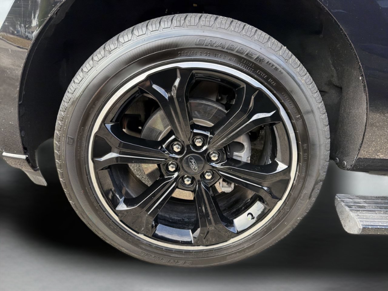 Certified 2023 Ford Expedition Limited RWD image 35