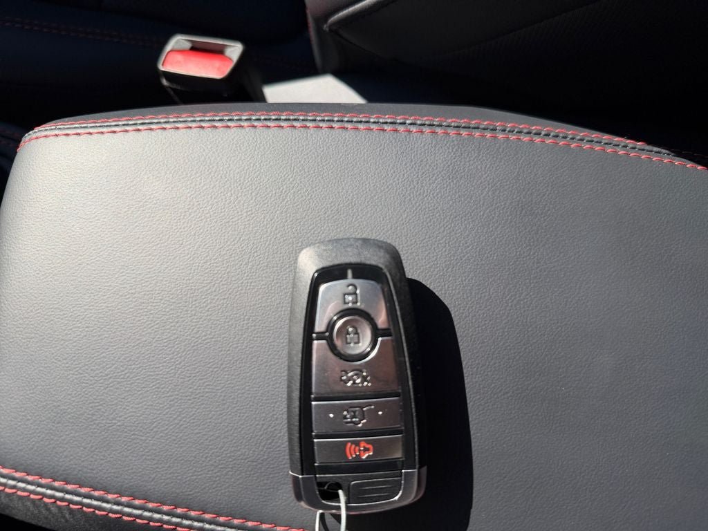 Certified 2025 Ford Mustang Mach-E Premium w/ Sport Appearance Package AWD/4WD image 31