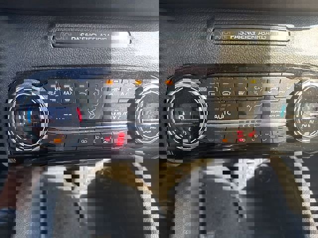 Certified 2021 Ford Escape Titanium w/ Titanium Elite Package image 14