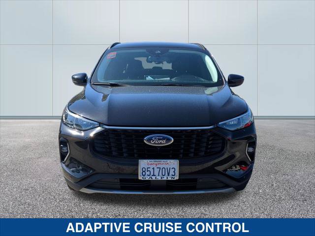 Certified 2023 Ford Escape Platinum w/ Premium Technology Package AWD/4WD image 8