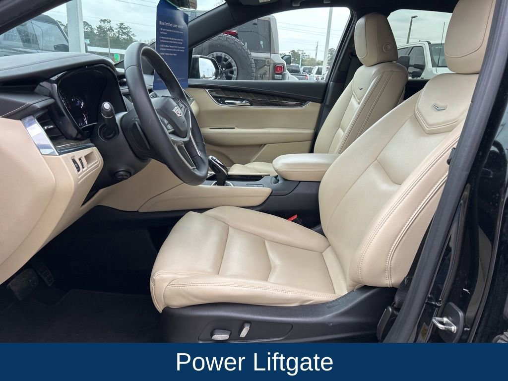 Used 2017 Cadillac XT5 FWD image 12