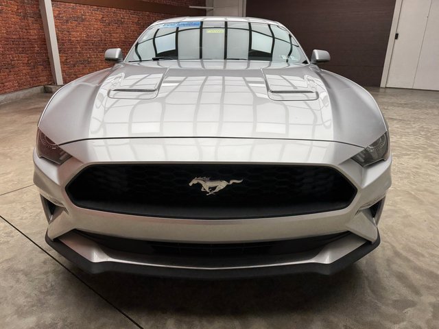 Certified 2018 Ford Mustang Coupe image 8