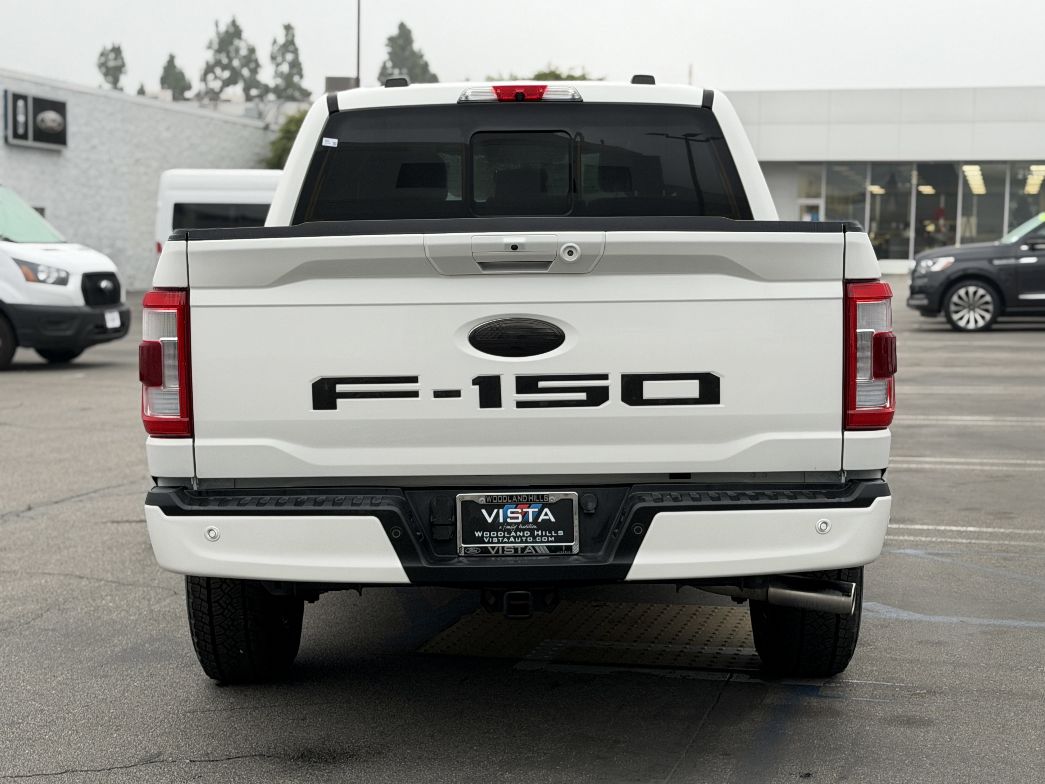 Certified 2022 Ford F150 Lariat w/ Equipment Group 502A High image 4