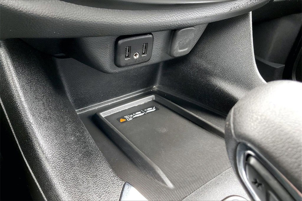 Used 2023 Chevrolet Traverse LT image 25