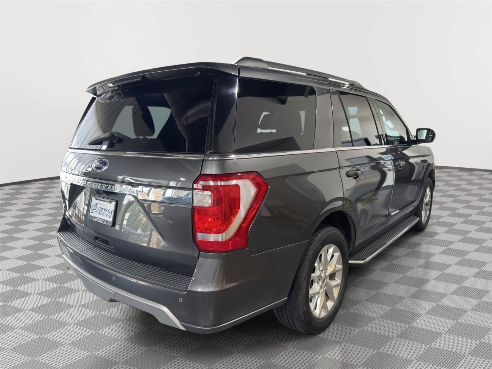 Certified 2021 Ford Expedition XLT AWD/4WD image 7