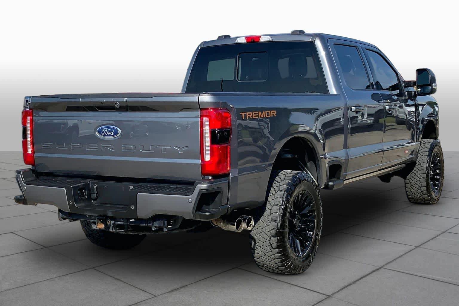 Certified 2023 Ford F250 Lariat w/ Lariat Ultimate Package AWD/4WD image 14