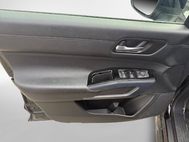 Used 2025 Nissan Pathfinder SL AWD/4WD image 14