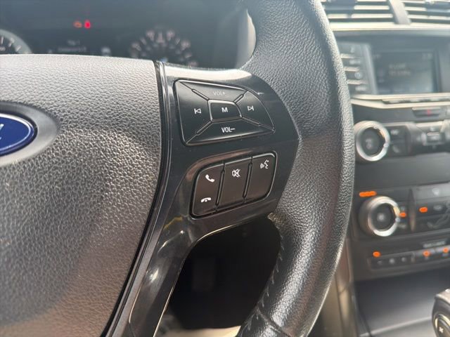 Certified 2018 Ford Explorer XLT image 43