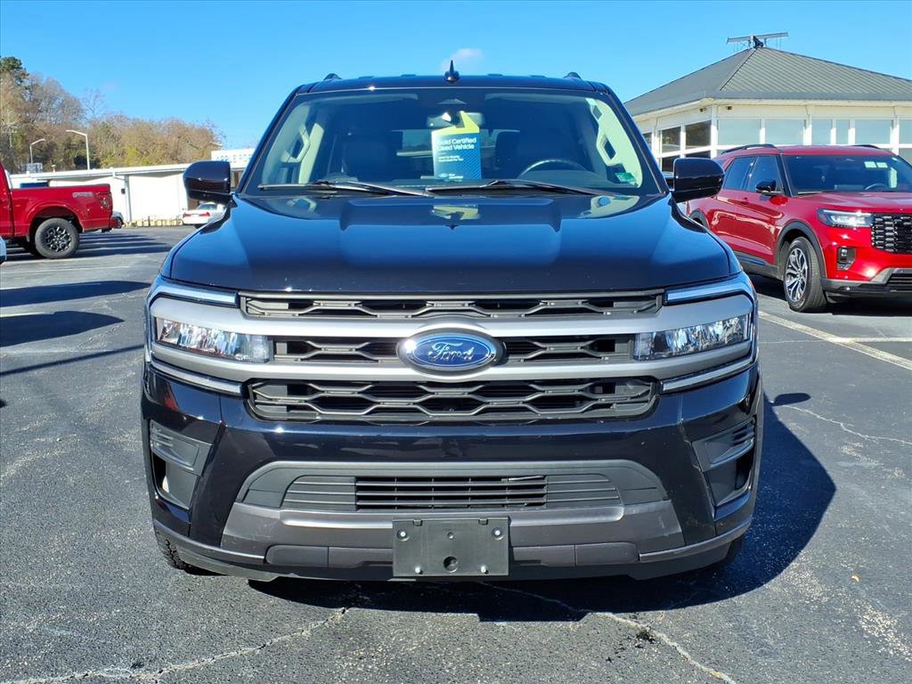 Certified 2024 Ford Expedition XLT image 4