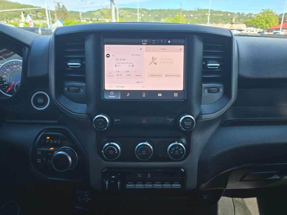 Used 2022 RAM 2500 Tradesman AWD/4WD image 13