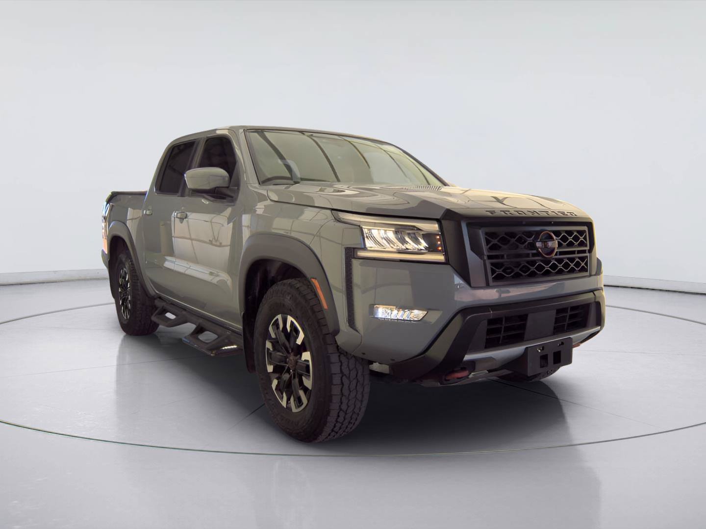 Used 2023 Nissan Frontier PRO-4X w/ Technology Package AWD/4WD image 11