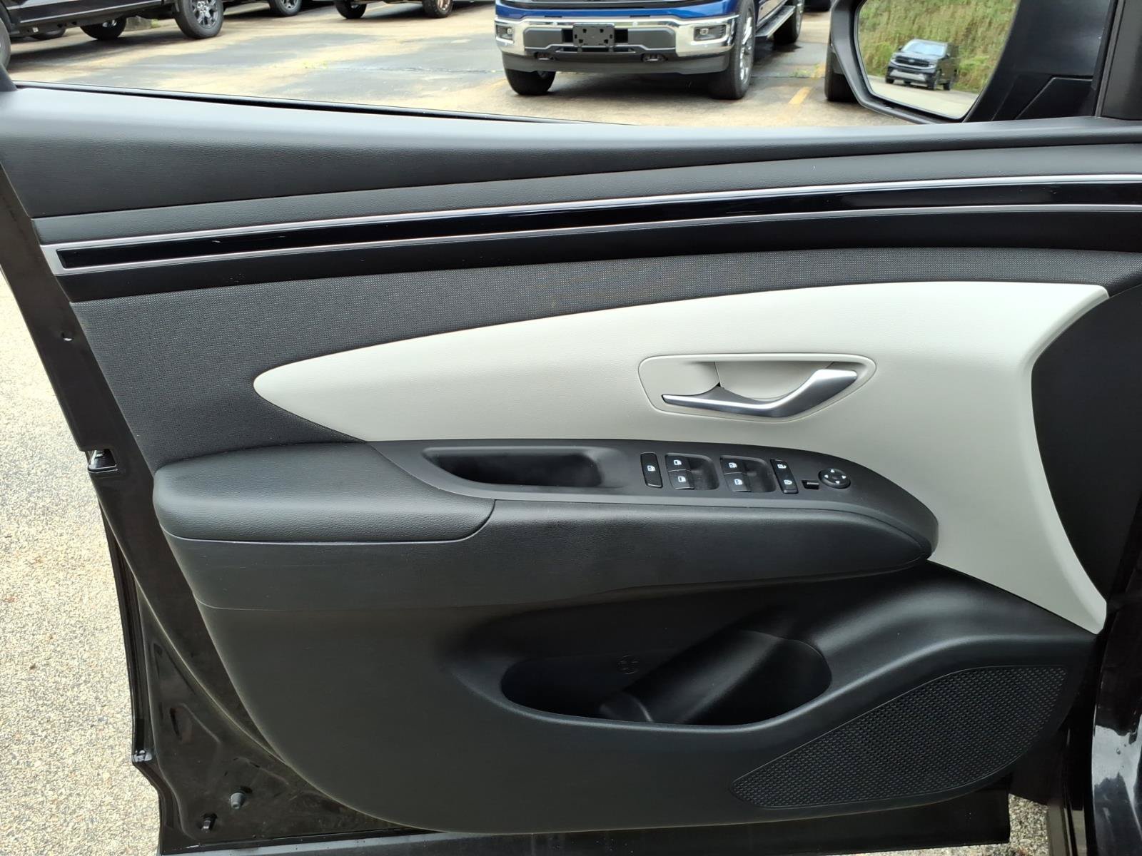 Used 2023 Hyundai Tucson SEL w/ Convenience Package AWD/4WD image 14