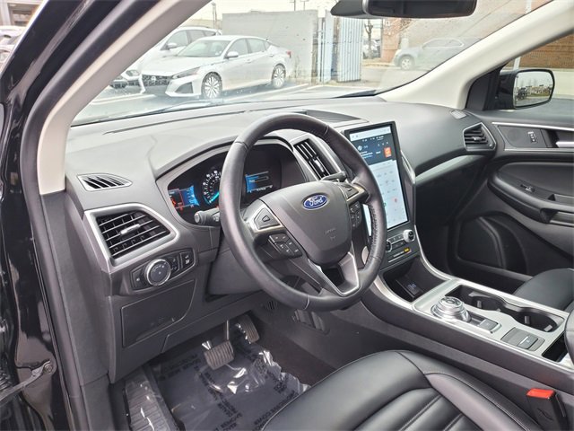Certified 2024 Ford Edge SEL w/ Convenience Package image 12