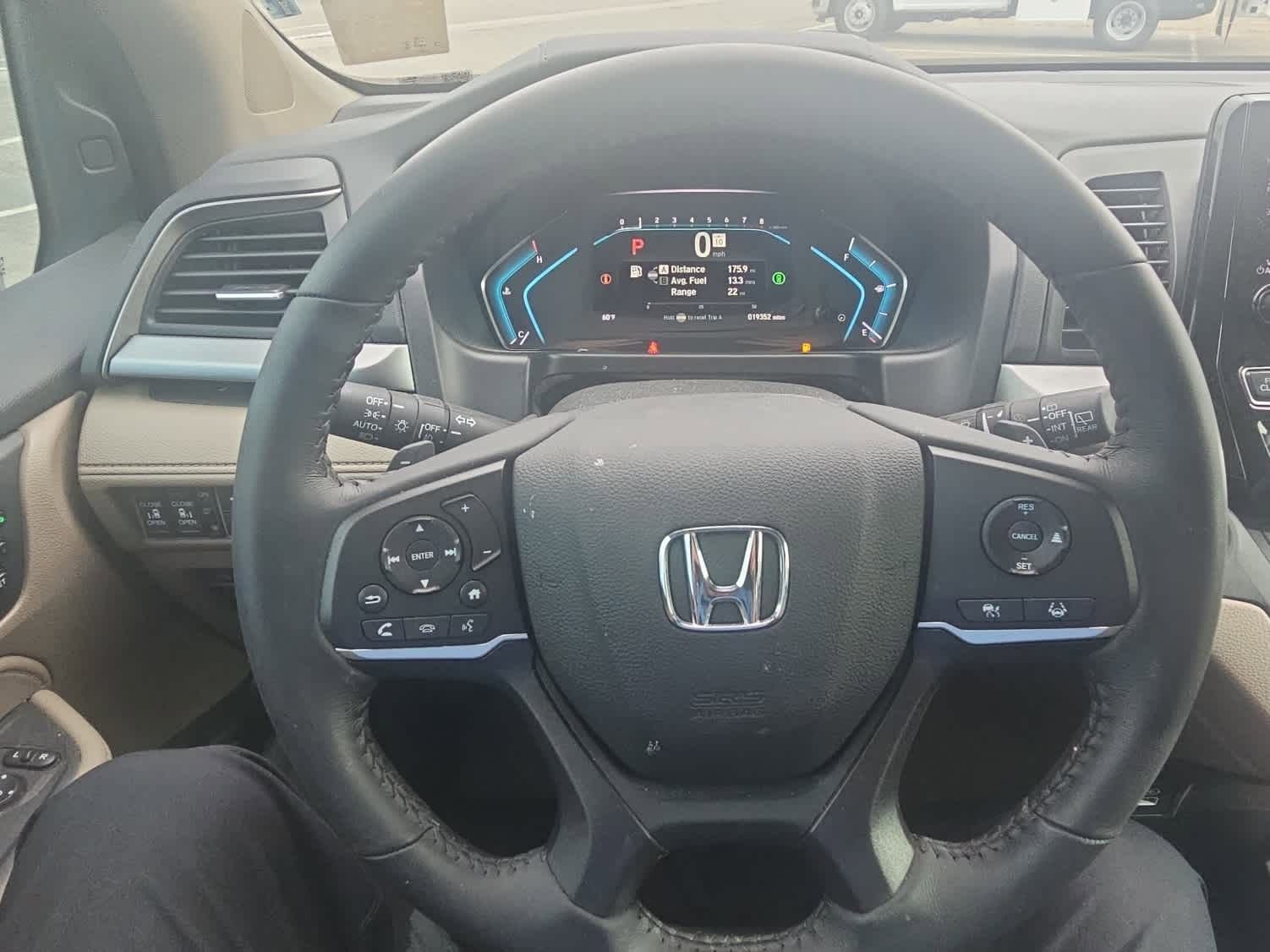 Used 2023 Honda Odyssey EX-L image 16