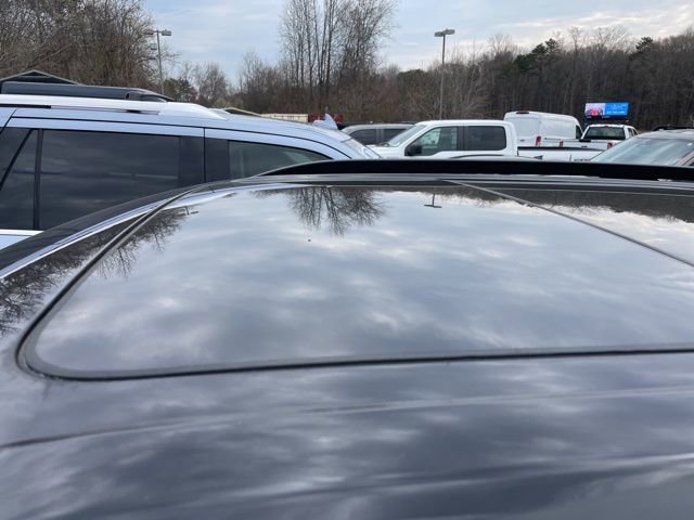 Certified 2025 Ford Explorer ST w/ Sun And Sound Package image 5