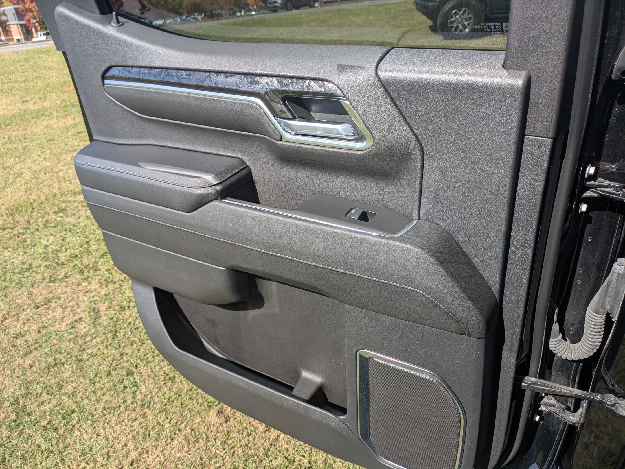 Used 2023 Chevrolet Silverado 1500 RST w/ Convenience Package II image 13