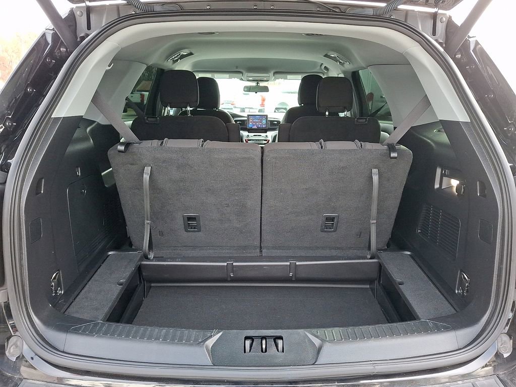 Certified 2022 Ford Explorer XLT AWD/4WD image 29