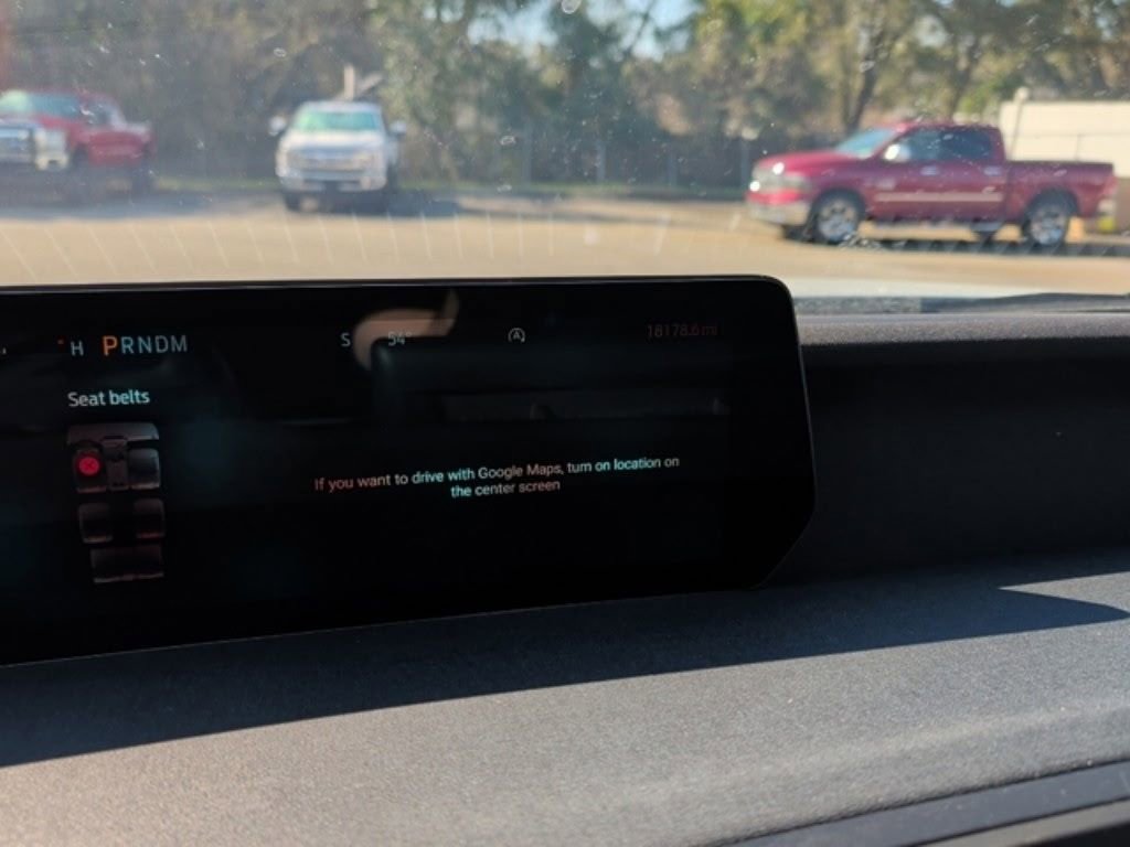 Certified 2025 Ford Expedition Active image 10