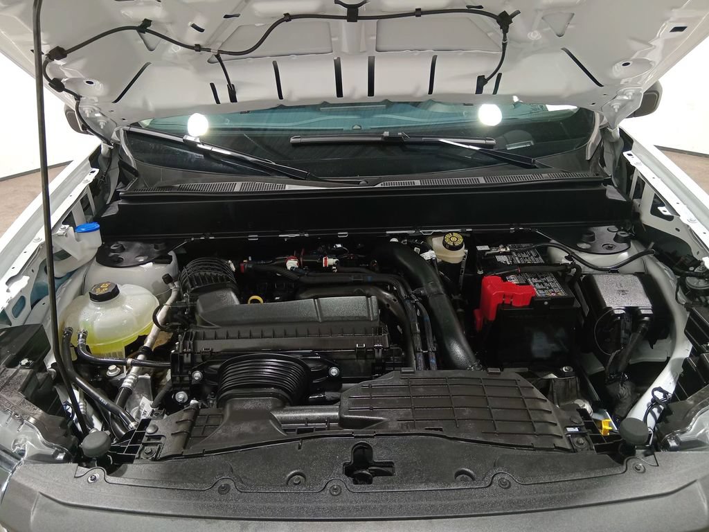 Certified 2026 Ford Maverick XL AWD/4WD image 11