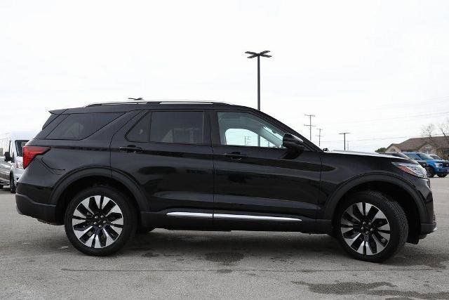 Certified 2025 Ford Explorer Platinum w/ LUX Leather Package AWD/4WD image 6