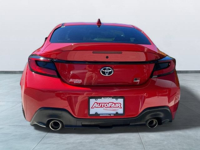 Used 2024 Toyota GR86 Premium RWD image 6
