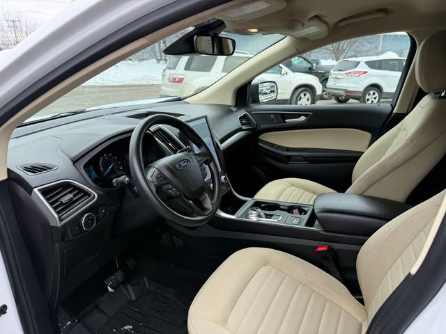 Certified 2023 Ford Edge SE image 10