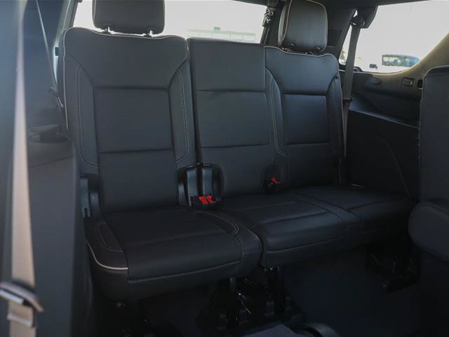 Used 2024 Chevrolet Tahoe Premier AWD/4WD image 40