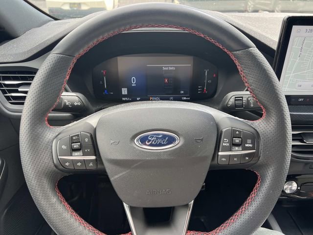 Certified 2024 Ford Escape ST-Line w/ Tech Pack #1 AWD/4WD image 8