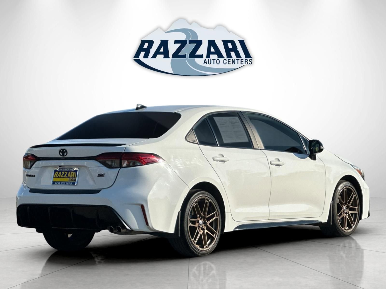 Used 2024 Toyota Corolla Sedan image 5